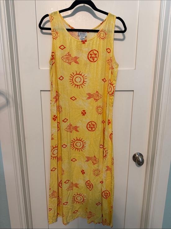 Jennifer Moore Dresses & Skirts - Jennifer Moore Vintage 90s Yellow Dress with Coral Fish Sun Motif Resortwear